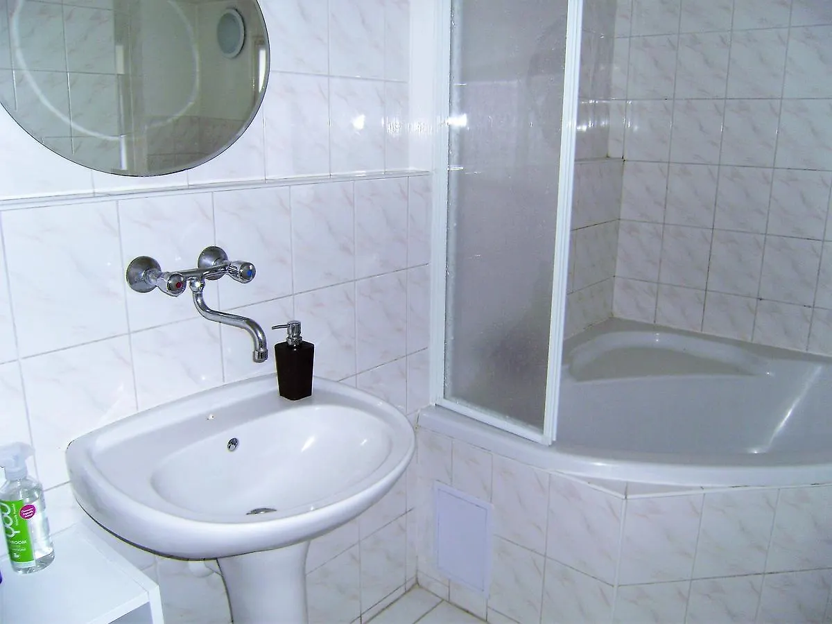 Pensjonat Halkrooms Praga
